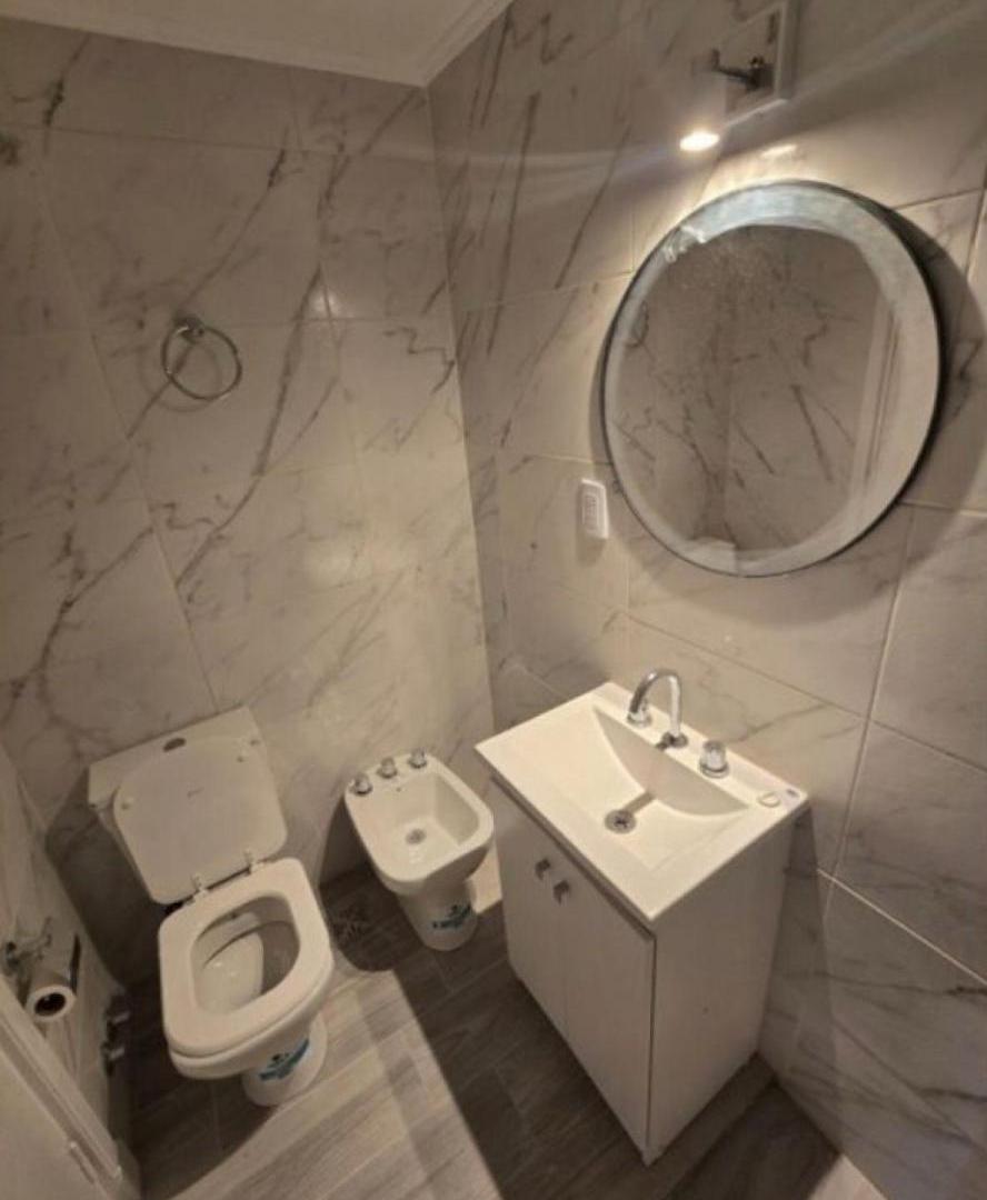 Foto de Departamento en Venta 1 Ambiente y Medio a La Calle con Balcón Saliente, imagen 5