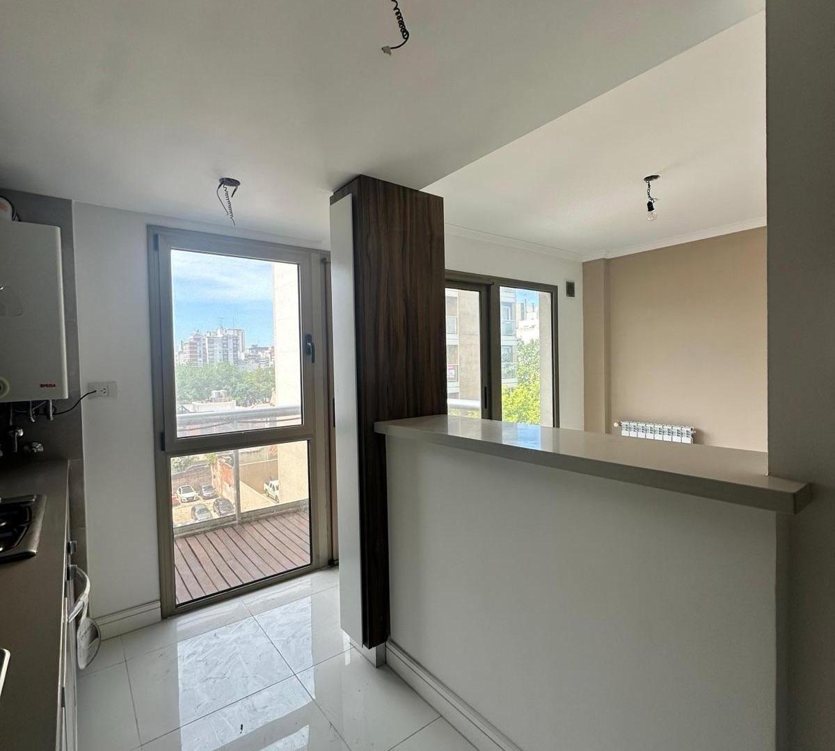 Foto de Venta 2 ambientes con cochera descubierta a estrenar | Edificio Damar, imagen 1