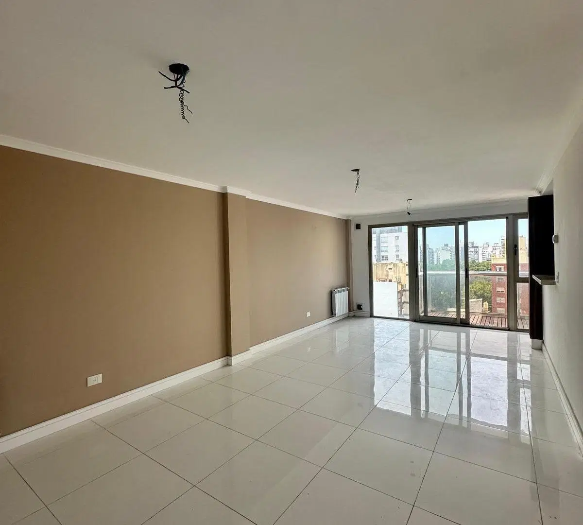 3 ambientes en venta al frente con balcón - Edificio Damar - a estrenar 2