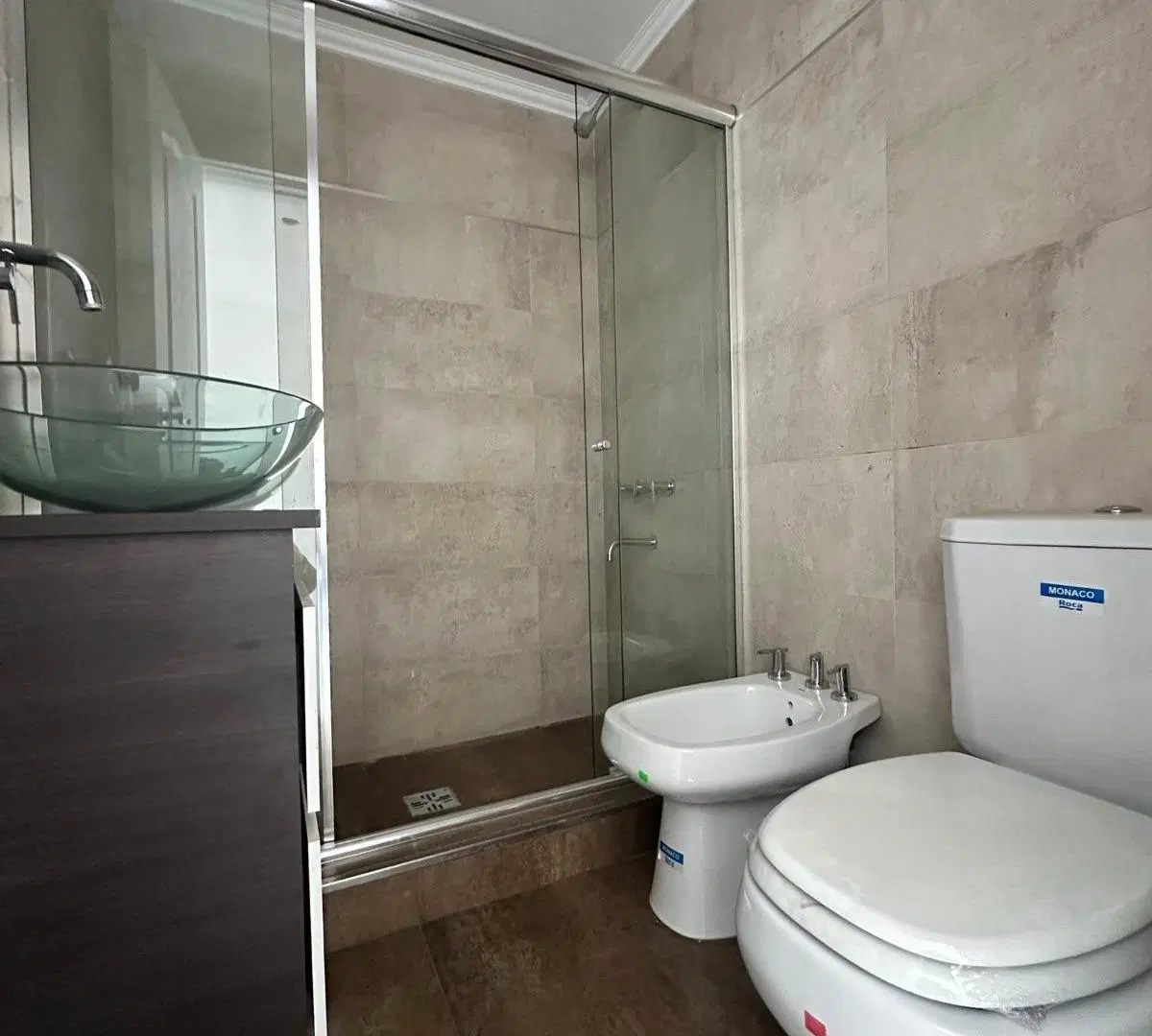 3 ambientes en venta al frente con balcón - Edificio Damar - a estrenar 3