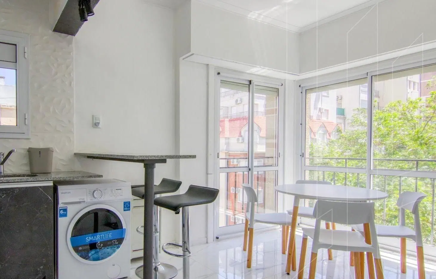 VENTA DEPARTAMENTO 2 AMBIENTES AL FRENTE TODO EXTERNO 4
