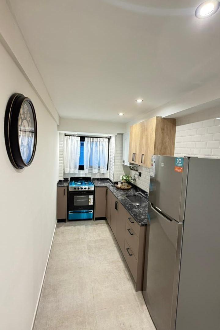 Foto de VENTA DEPARTAMENTO 3 AMBIENTES A LA CALLE CON BALCÓN, imagen 2