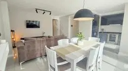 Venta semipiso 3 ambientes al frente Edificio THAMES VII 5