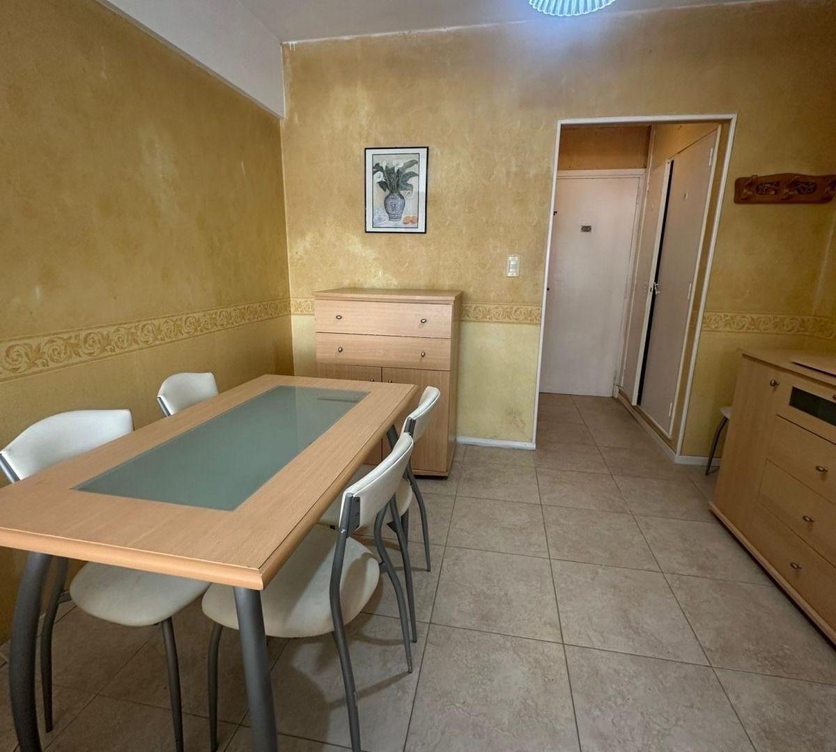 Foto de Departamento monoambiente dividido - con Balcón al frente Zona Aldrey, imagen 4