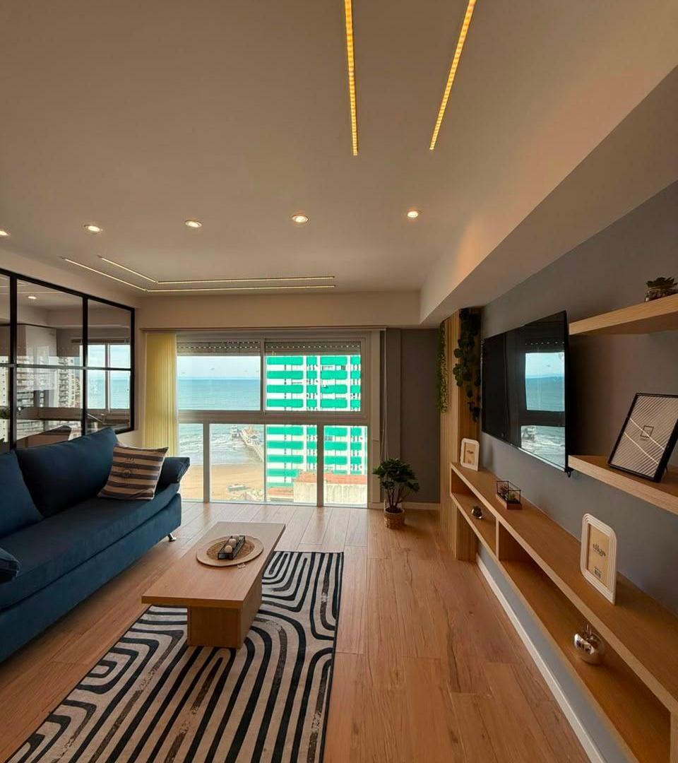 Foto de VENTA DEPARTAMENTO DE 3 AMBIENTES CON COCHERA A LA CALLE CON BALCÓN Y, imagen 1