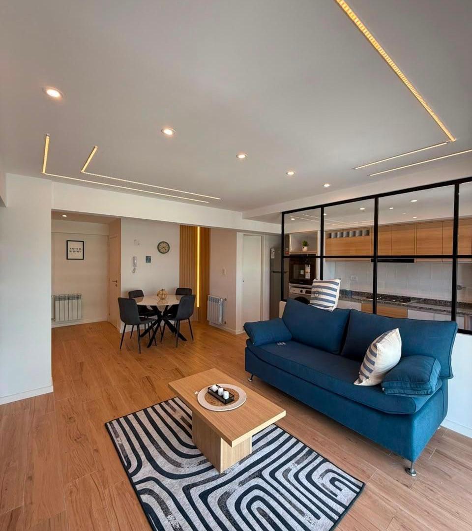 Foto de VENTA DEPARTAMENTO DE 3 AMBIENTES CON COCHERA A LA CALLE CON BALCÓN Y, imagen 3