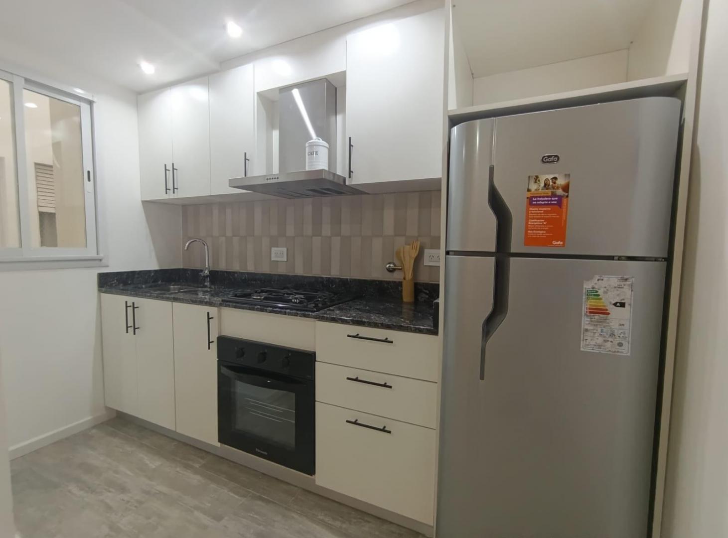 Foto de VENTA DEPARTAMENTO 3 AMBIENTES A LA CALLE EN SEMIPISO, imagen 3