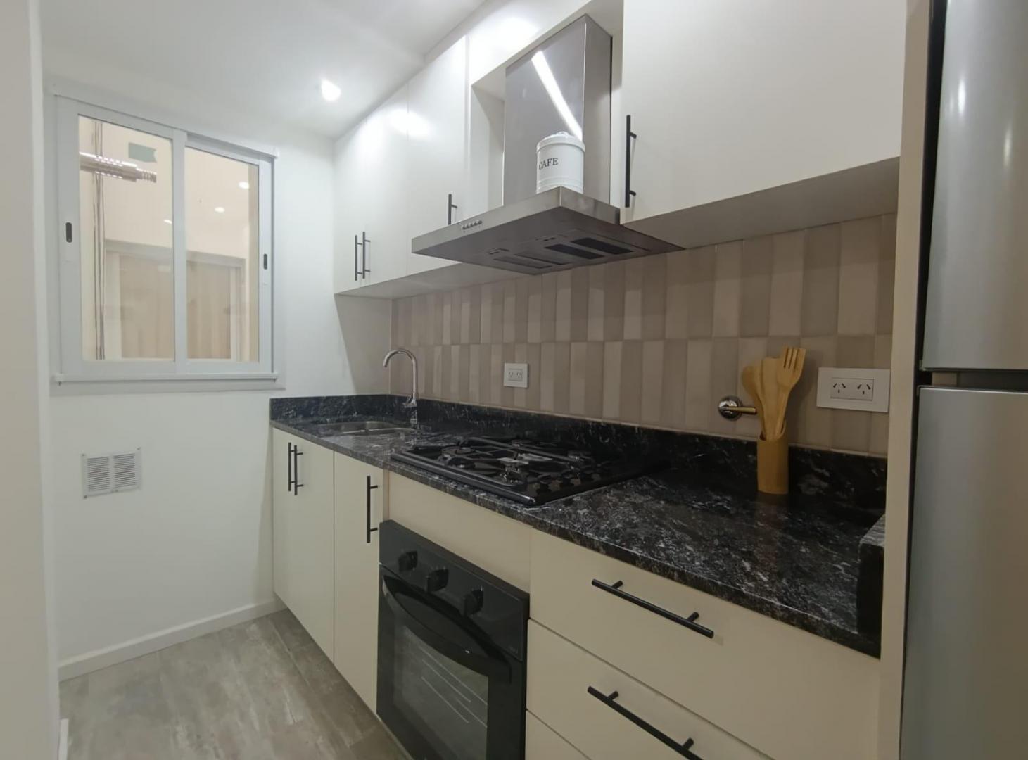 Foto de VENTA DEPARTAMENTO 3 AMBIENTES A LA CALLE EN SEMIPISO, imagen 5