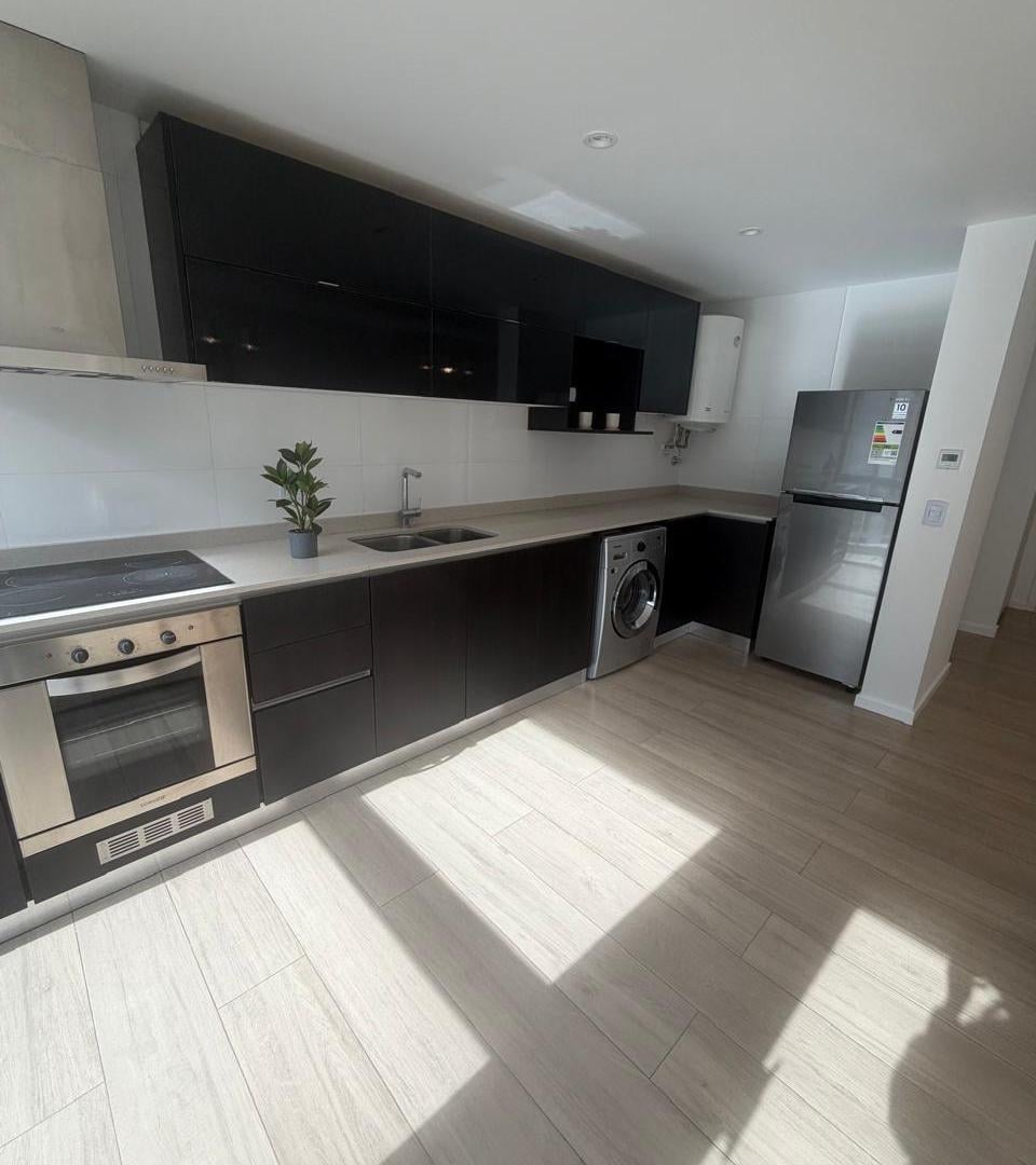 Foto de VENTA DEPARTAMENTO 2 AMBIENTES AL FRENTE | EDIFICIO NOVECCENTO, imagen 3