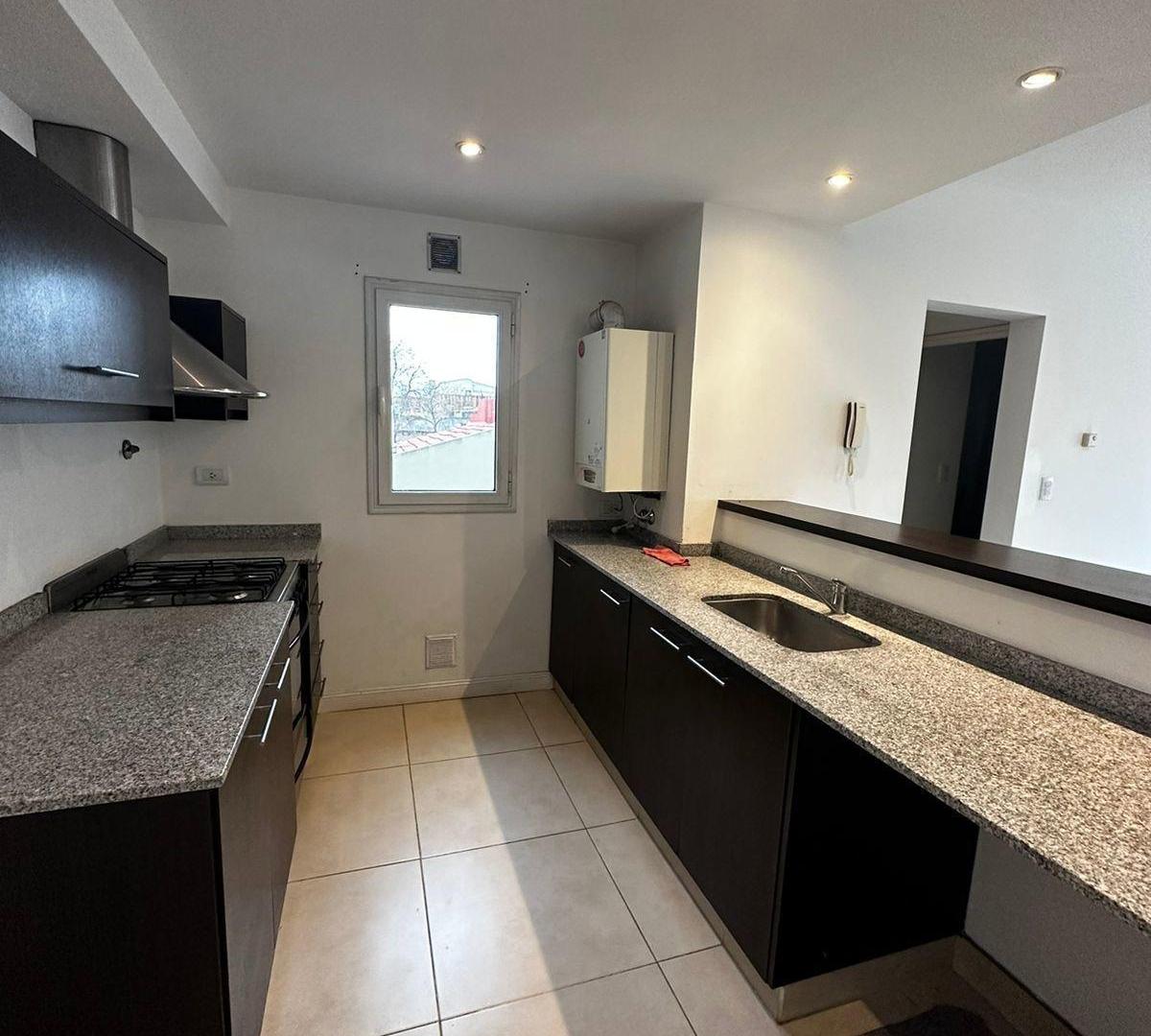 Foto de Departamento 2 ambientes en alquiler - con cochera Zona Chauvin, imagen 5