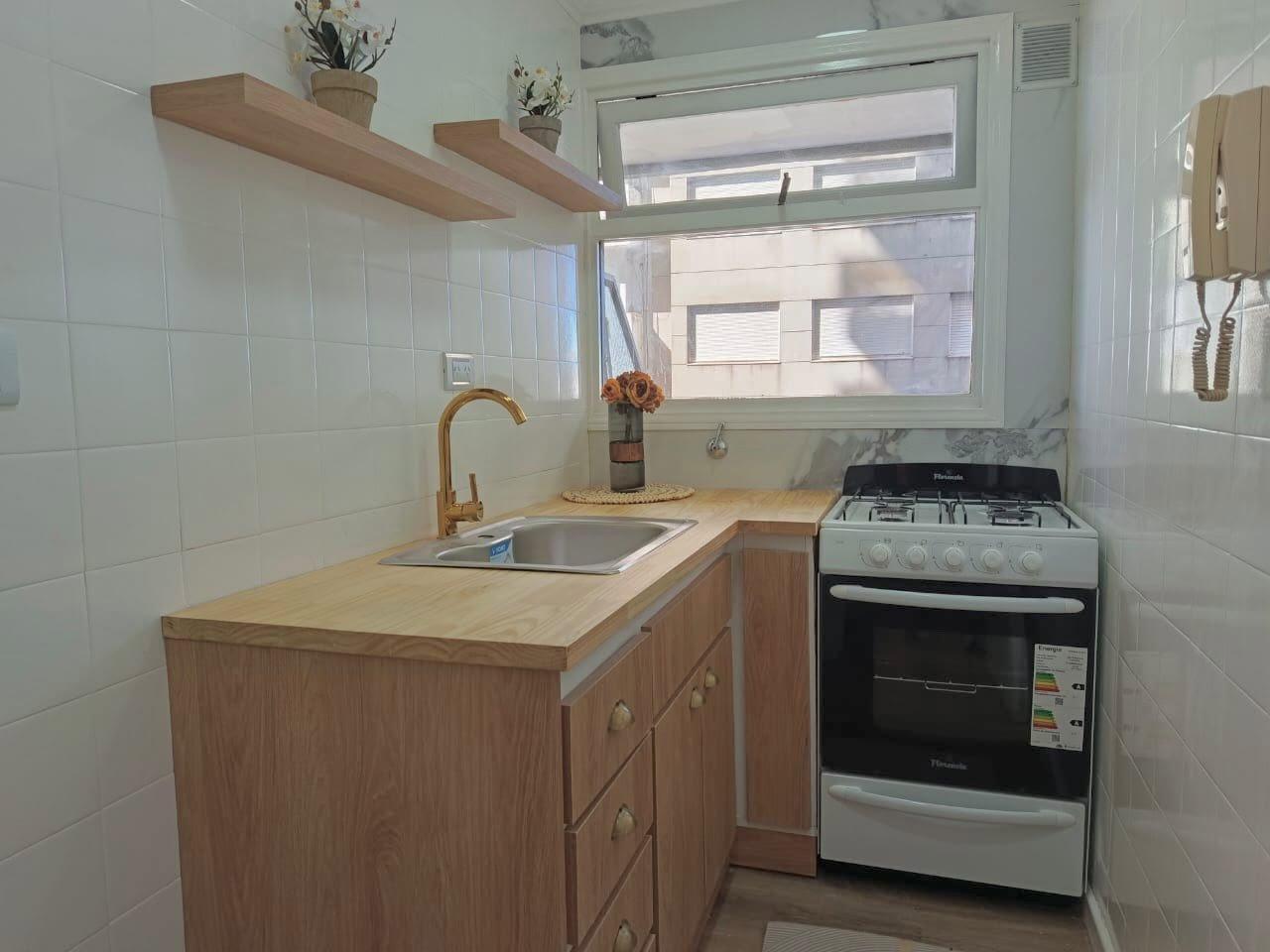 Foto de VENTA DEPARTAMENTO DE 1 AMBIENTE AL FRENTE CON BALCÓN Y VISTA AL MAR |, imagen 2