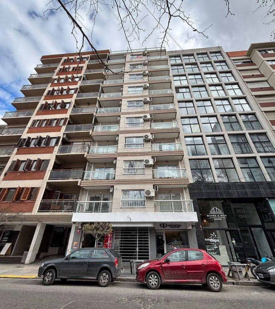 Foto de VENTA DEPARTAMENTO 2 AMBIENTES AL FRENTE CON BALCÓN. ZONA GÜEMES | APTO, imagen 2
