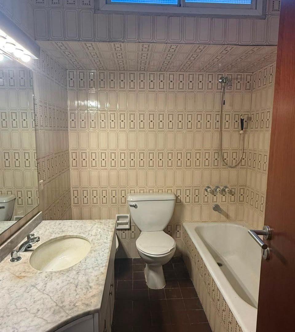 Foto de VENTA CHALET MARPLATENSE DE 4 AMBIENTES EN LOMAS DE STELLA MARIS, imagen 3
