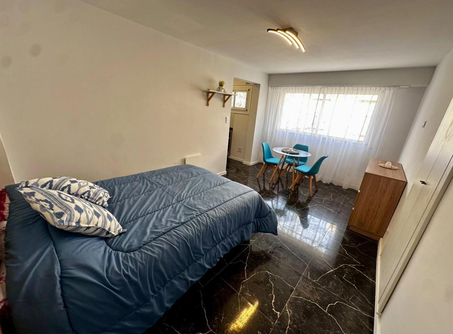 Foto de VENTA DEPARTAMENTO DE 1 AMBIENTE AL FRENTE | ZONA GÜEMES, imagen 2