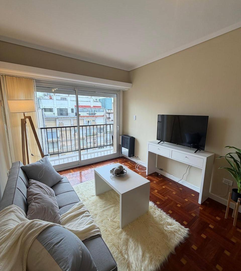 Foto de VENTA DEPARTAMENTO DE 3 AMBIENTES AL LATERAL CON BALCÓN | ZONA CENTRO, imagen 1
