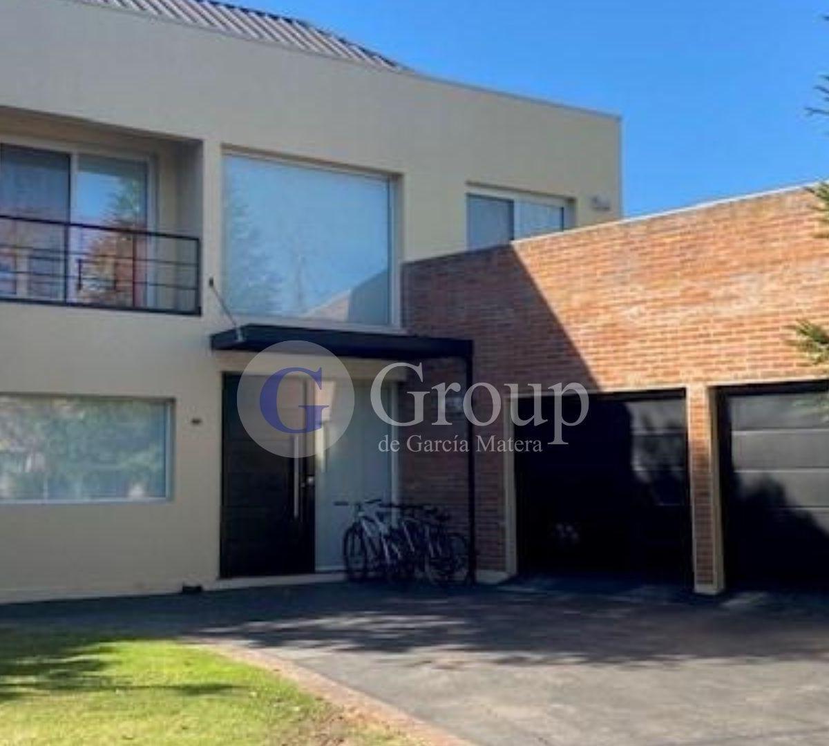 Casa en Venta en Santa María de Los Olivos, Malvinas Argentinas 2