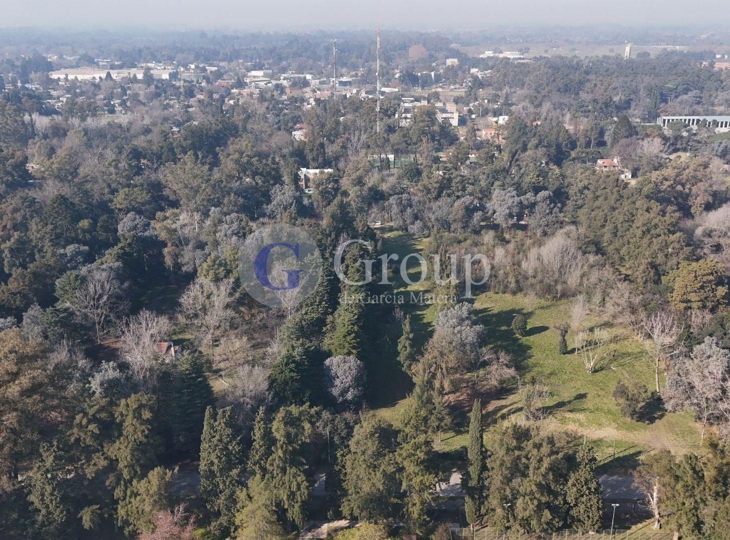 Importante terreno en Venta en Pilar