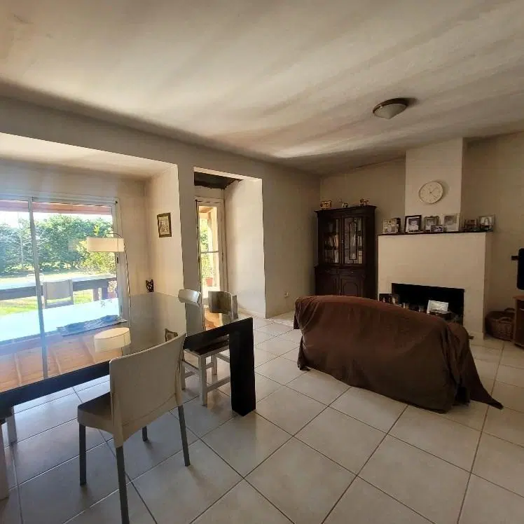 Casa en venta en El Recodo, Pilar con jardín 4