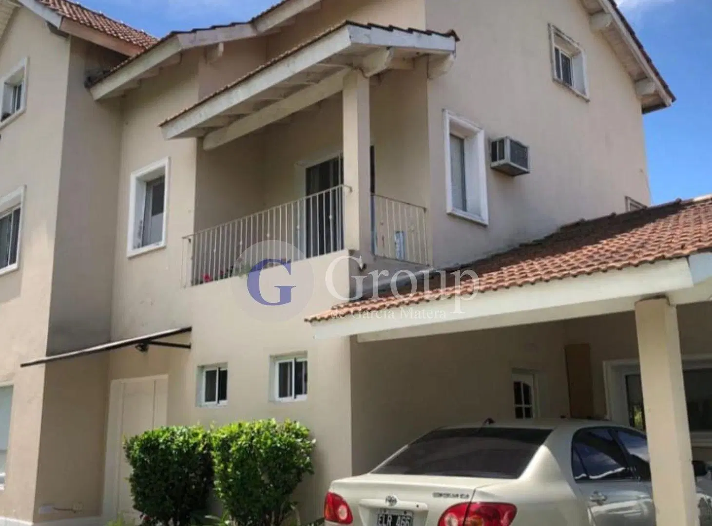Casa en venta en Los Sauces, Pilar con pileta y cochera 1