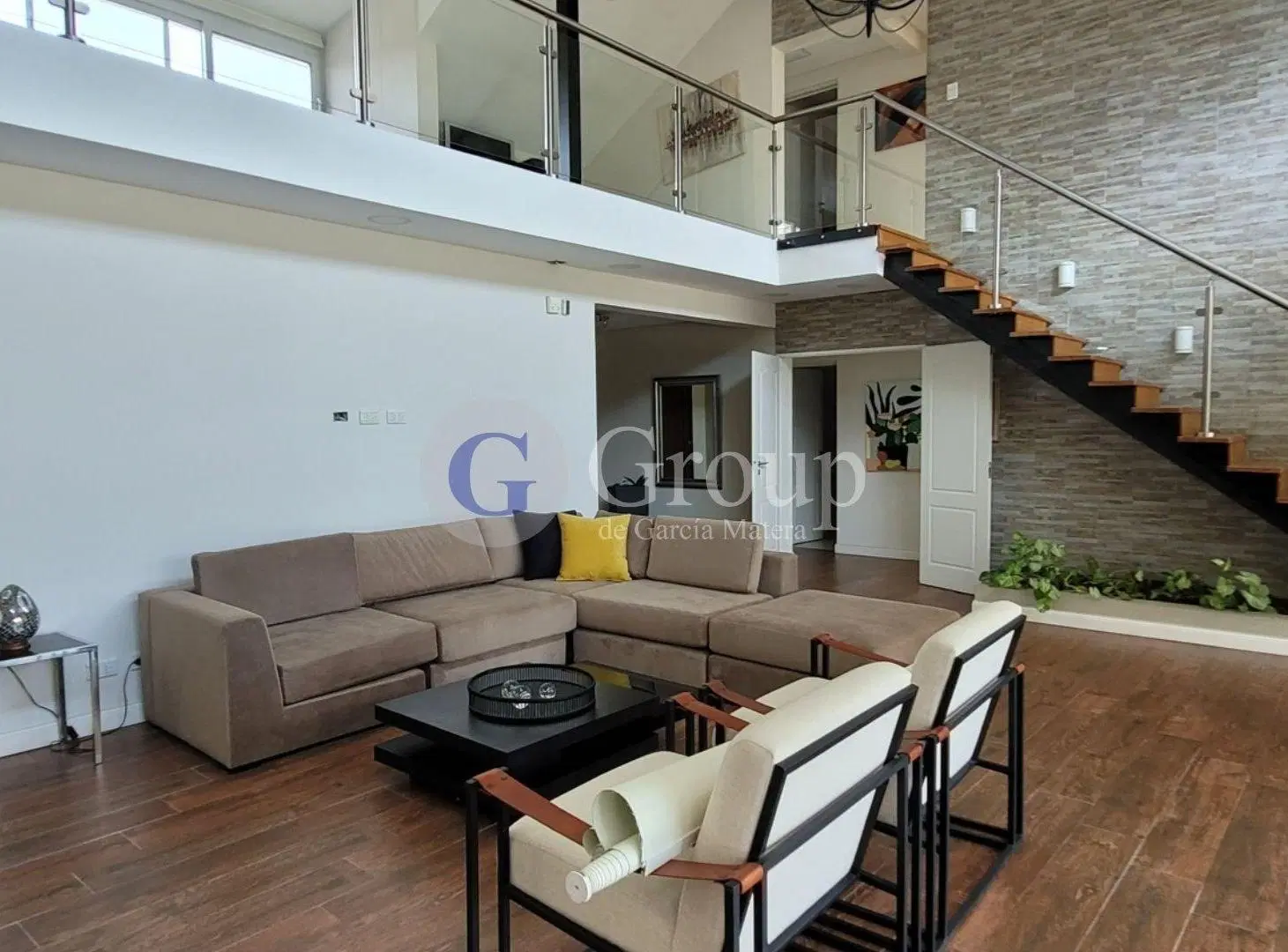 Casa en Venta en Olivos Golf Club con pileta y vista al golf 5
