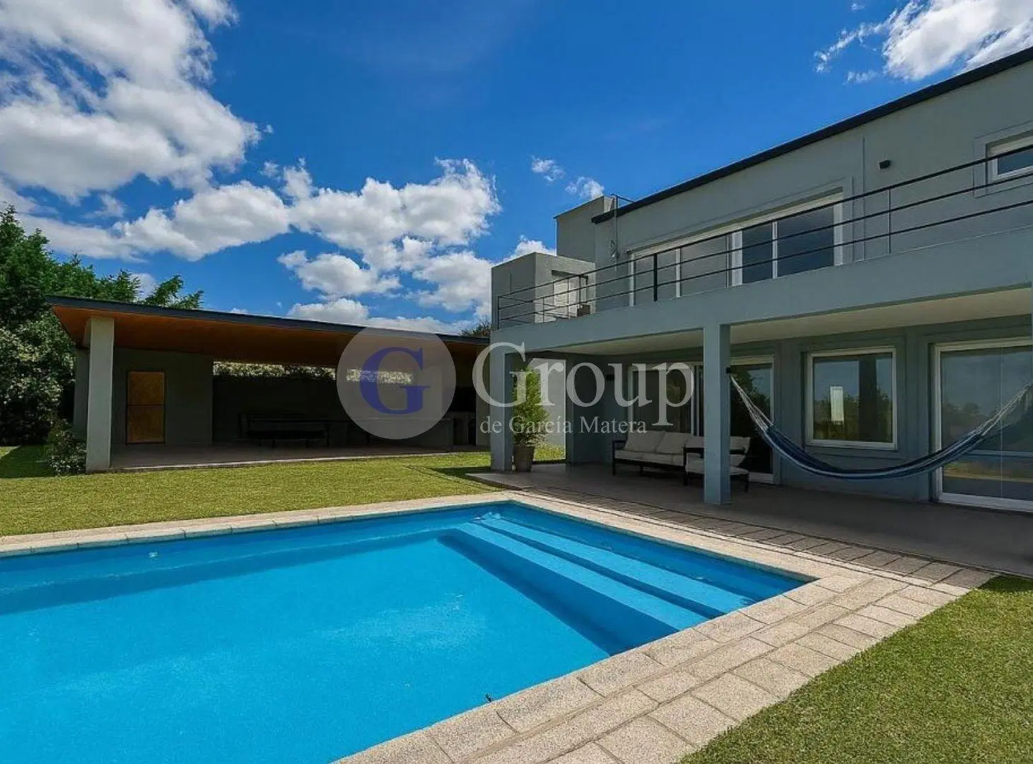 Casa en venta en San Sebastian, Escobar con pileta y al agua 5