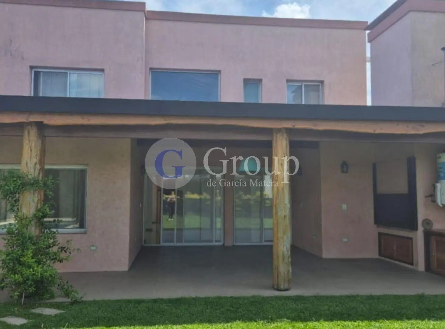 Casa en alquiler en Ayres Plaza, Pilar 3