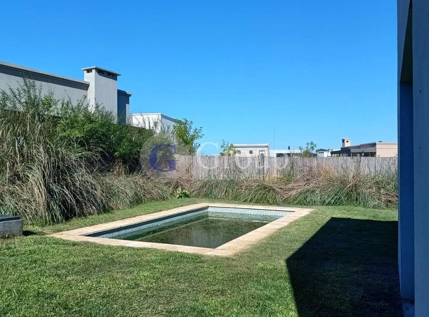 Casa Chalet  en Venta en Santa Lucia, Pilar del Este, Pilar 2
