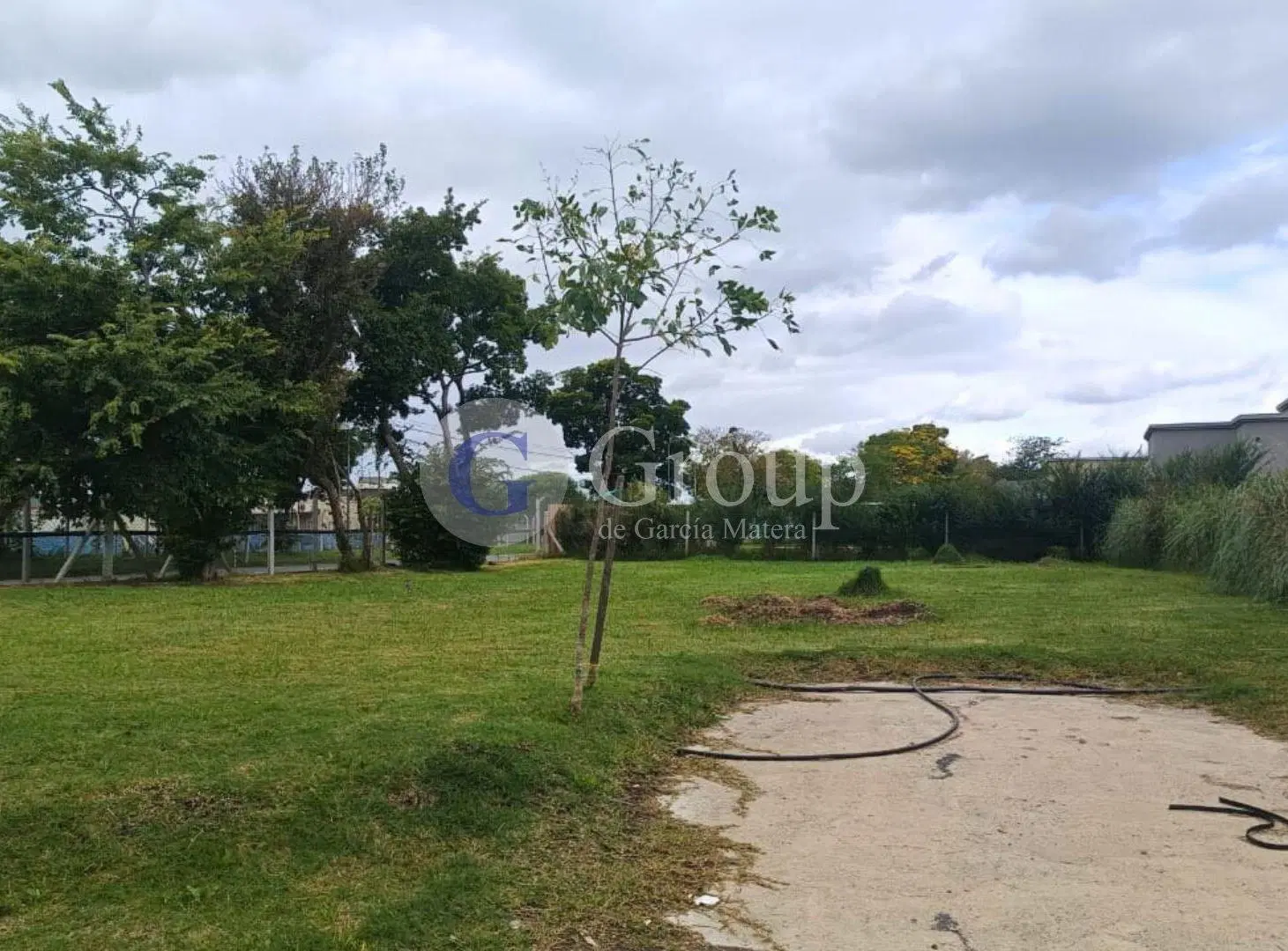 Lote perimetral en venta en Santa Lucia, Pilar del Este 5