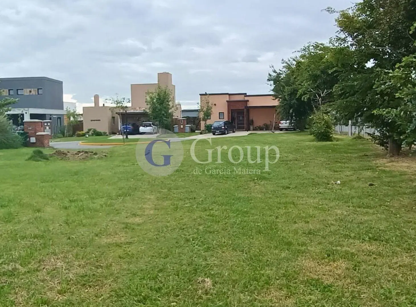 Lote perimetral en venta en Santa Lucia, Pilar del Este 3