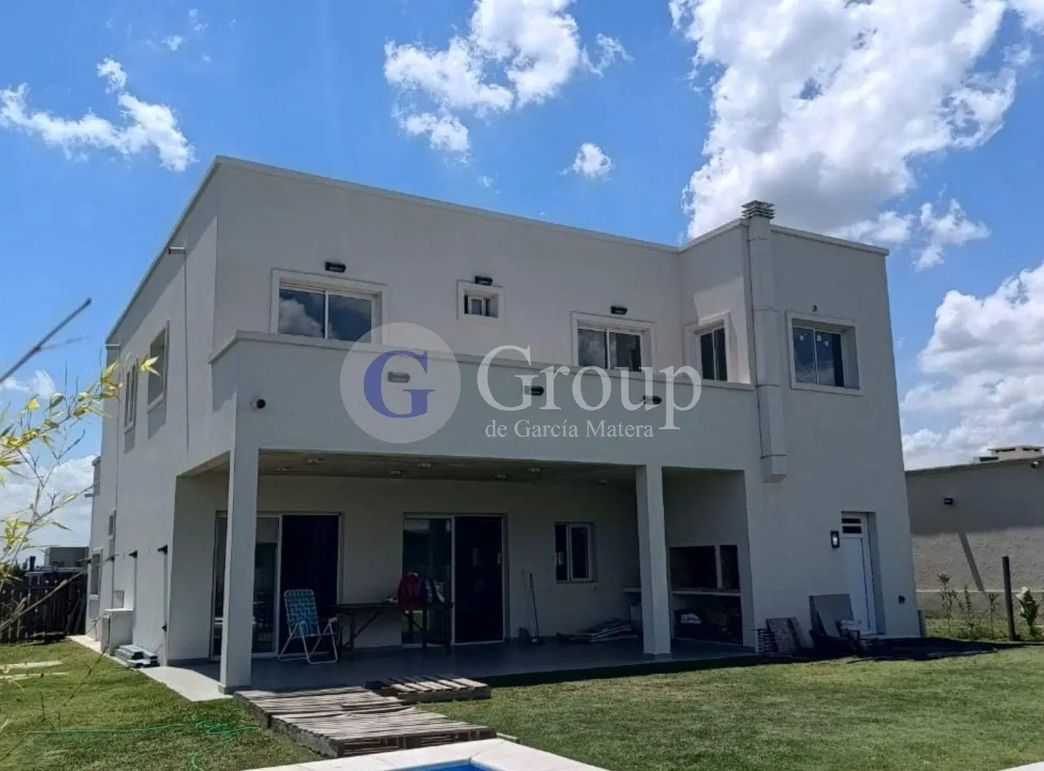 Casa en alquiler en Santa Lucia, Pilar del Este, Pilar 5
