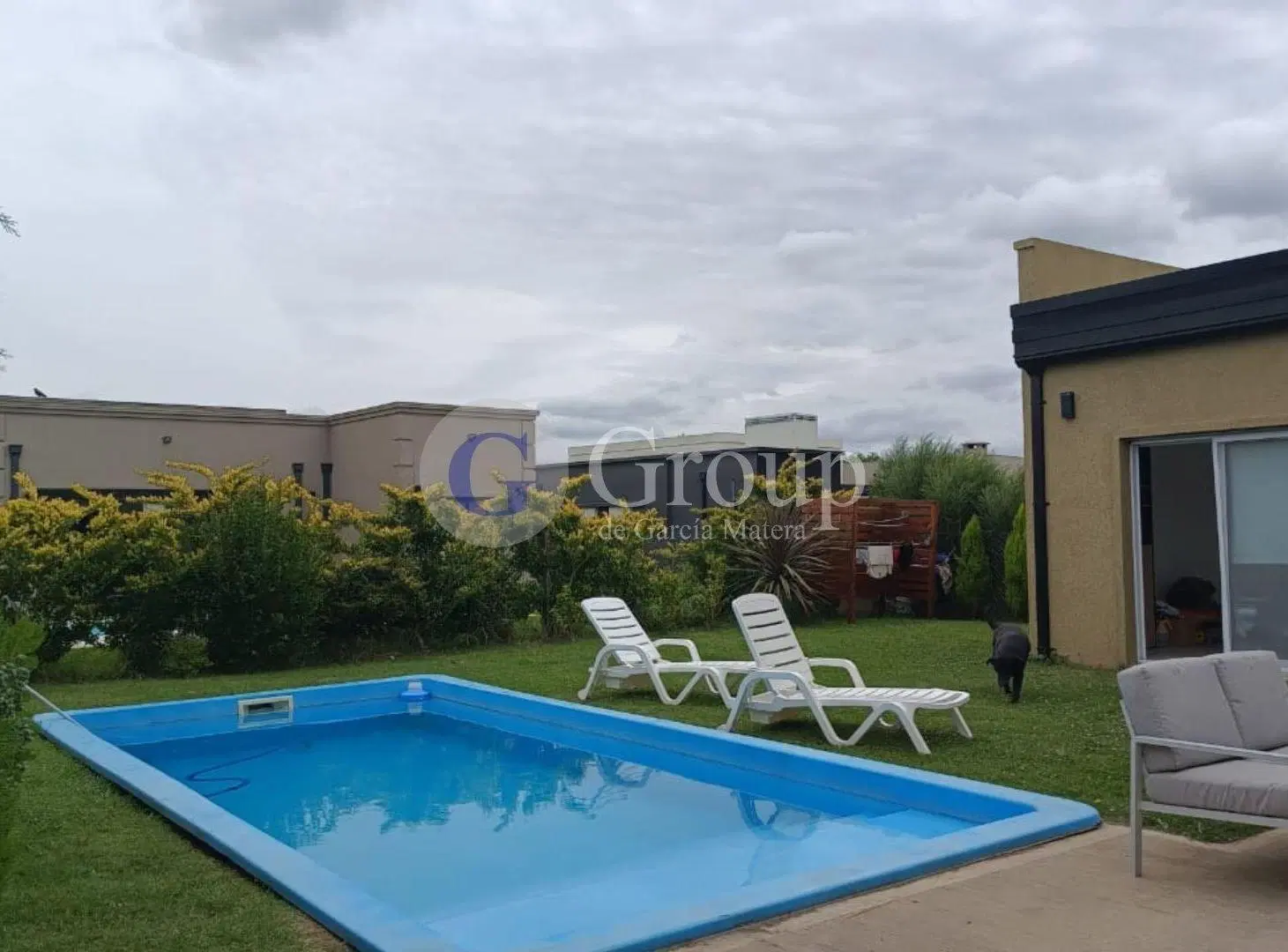 Casa en Venta en San Ramón, Pilar del Este, Pilar con pileta 3