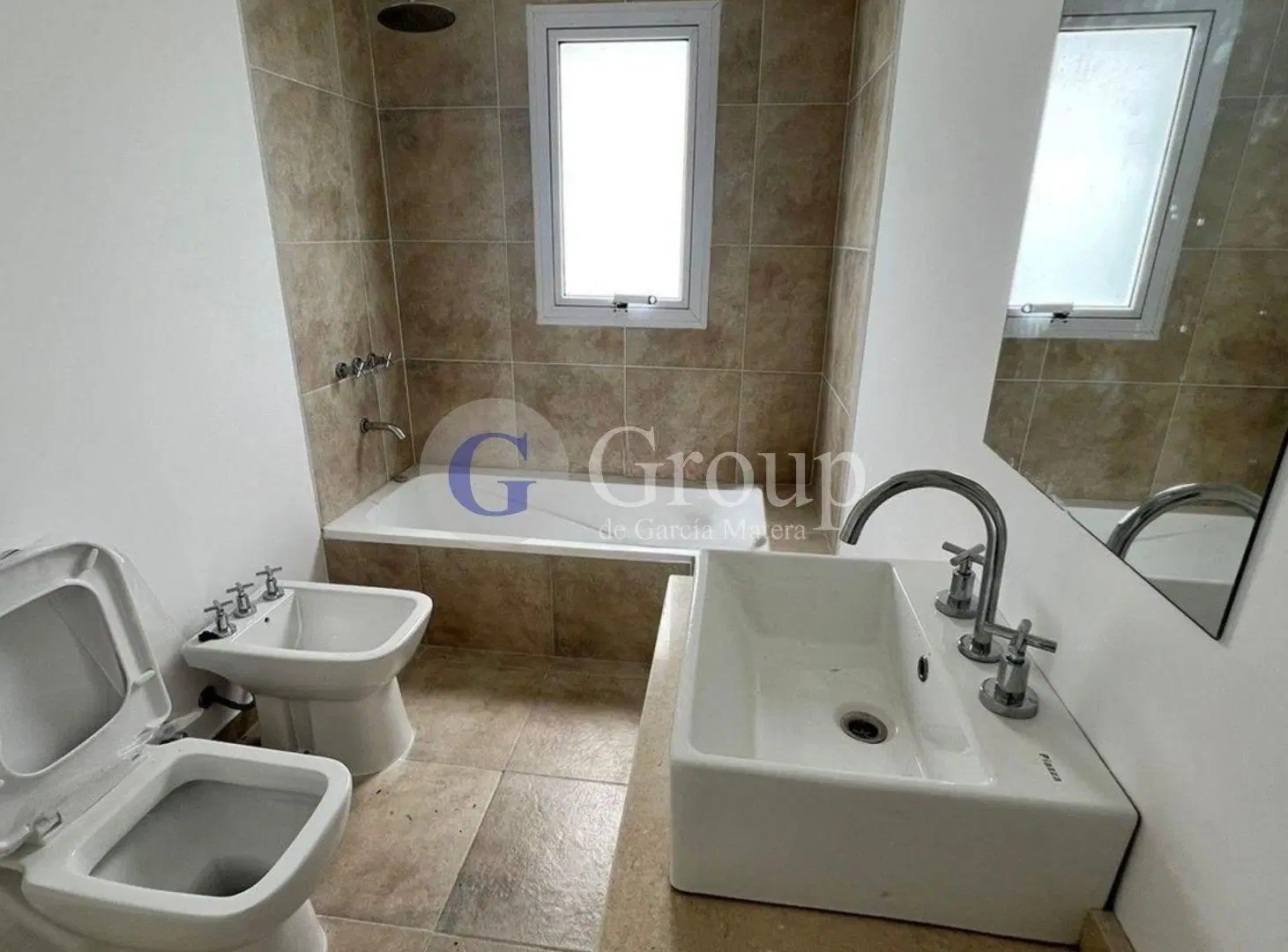 Casa Chalet en Venta en Santa Elisa, Pilar del Este, Pilar 5