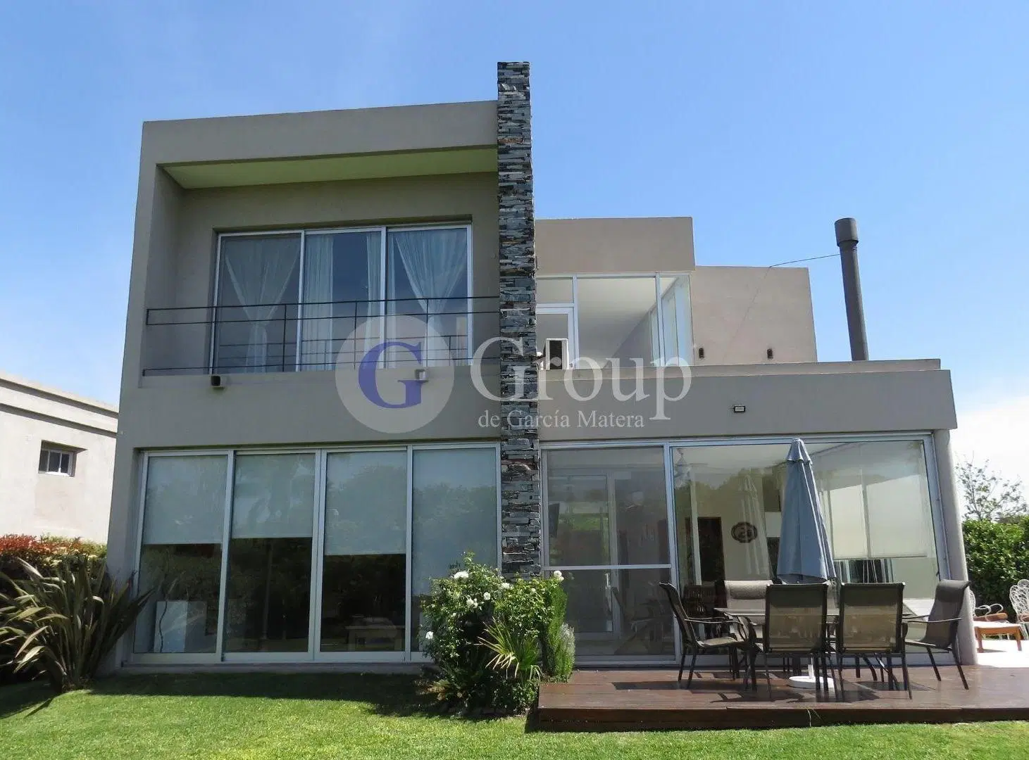 Casa en venta en Ayres Plaza, Pilar 3