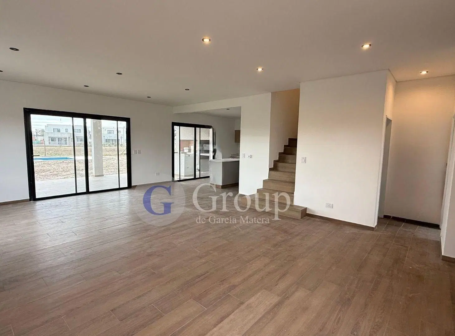 Casa Chalet en Venta en Santa Elisa, Pilar del Este, Pilar 5