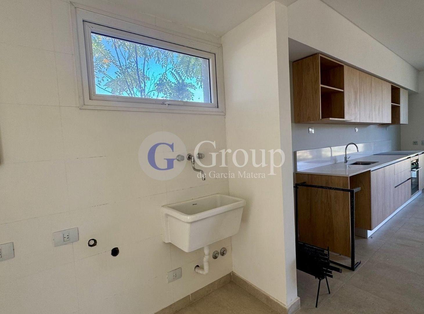 Foto de Casa de 5 ambientes en venta en Luciernagas Pilar, imagen 3