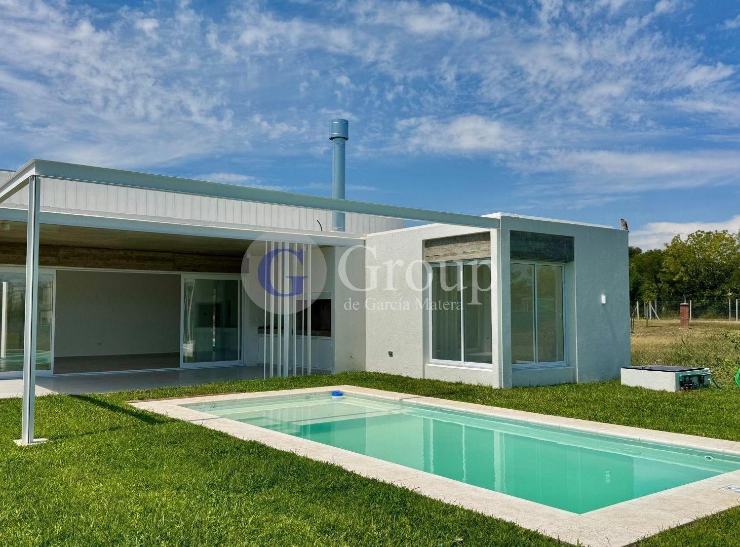Foto de Casa en venta en Santa Sofía, Pilar del Este, Pilar, imagen 1