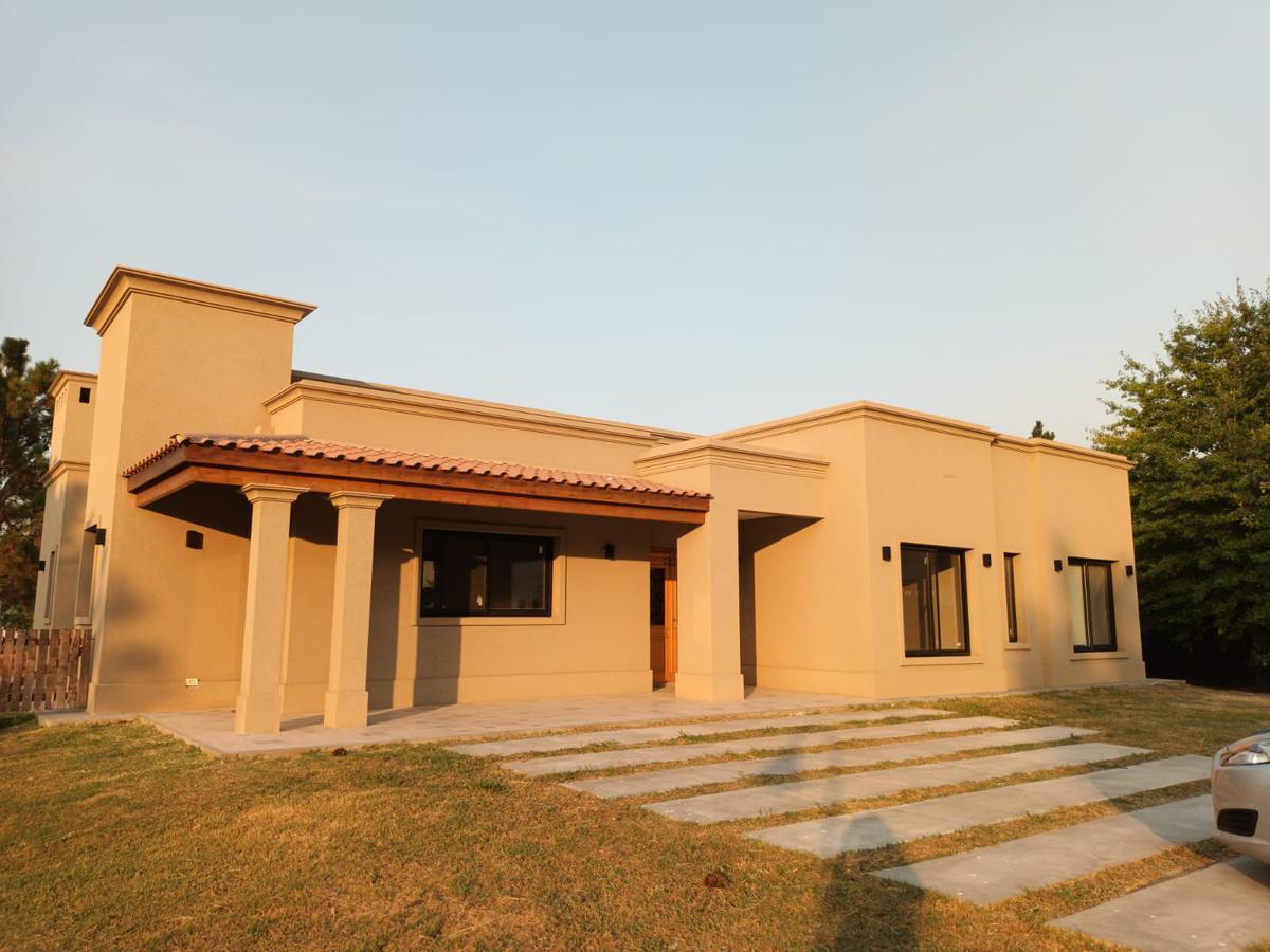 Casa a estrenar en alquiler en El Cardal 1
