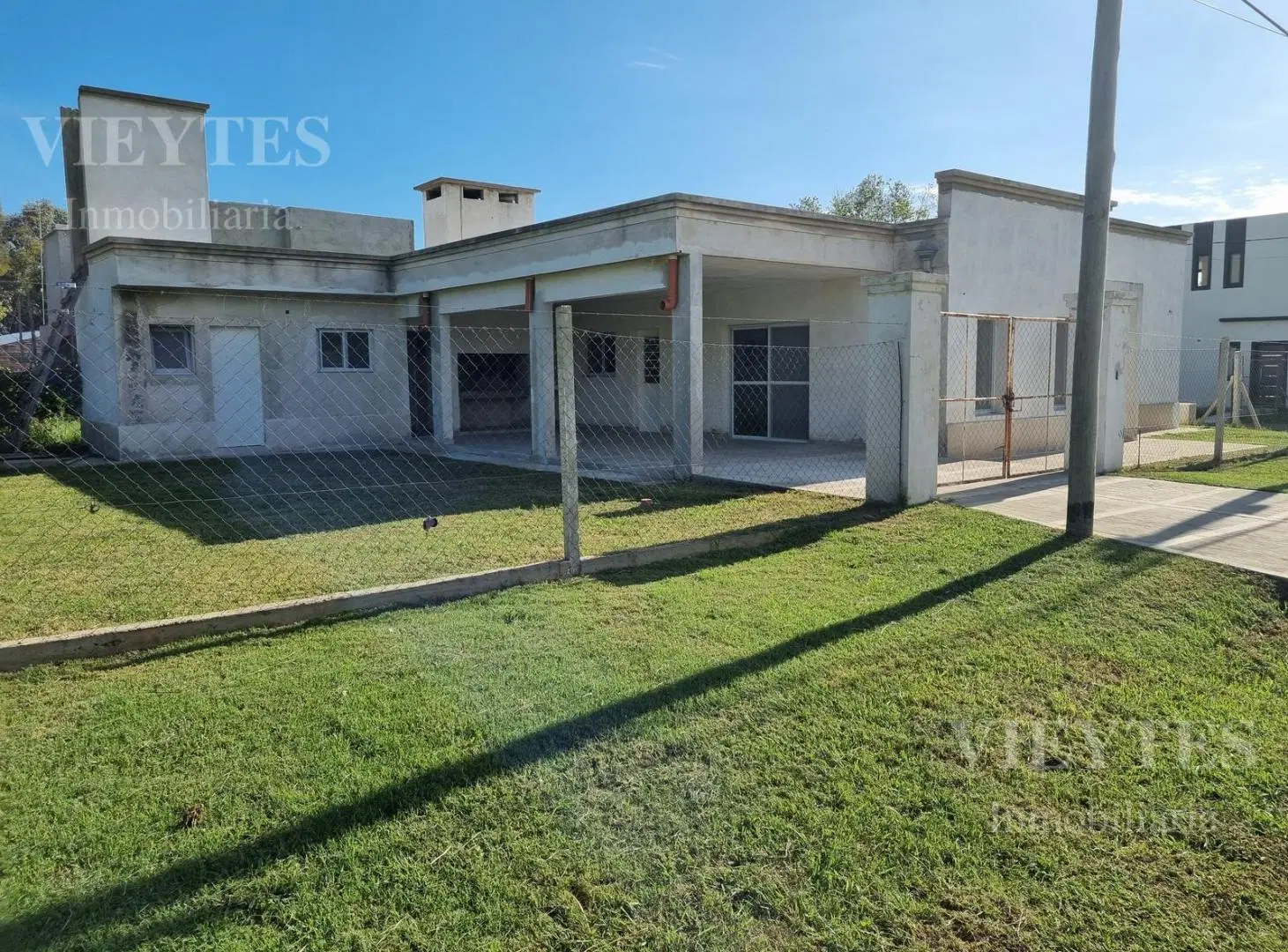 Casa a Estrenar en B° Don Miguel - Loma Verde 2
