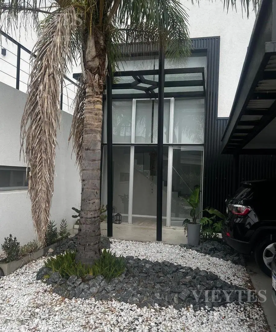 Casa en venta en Barrio Privado Monet 3
