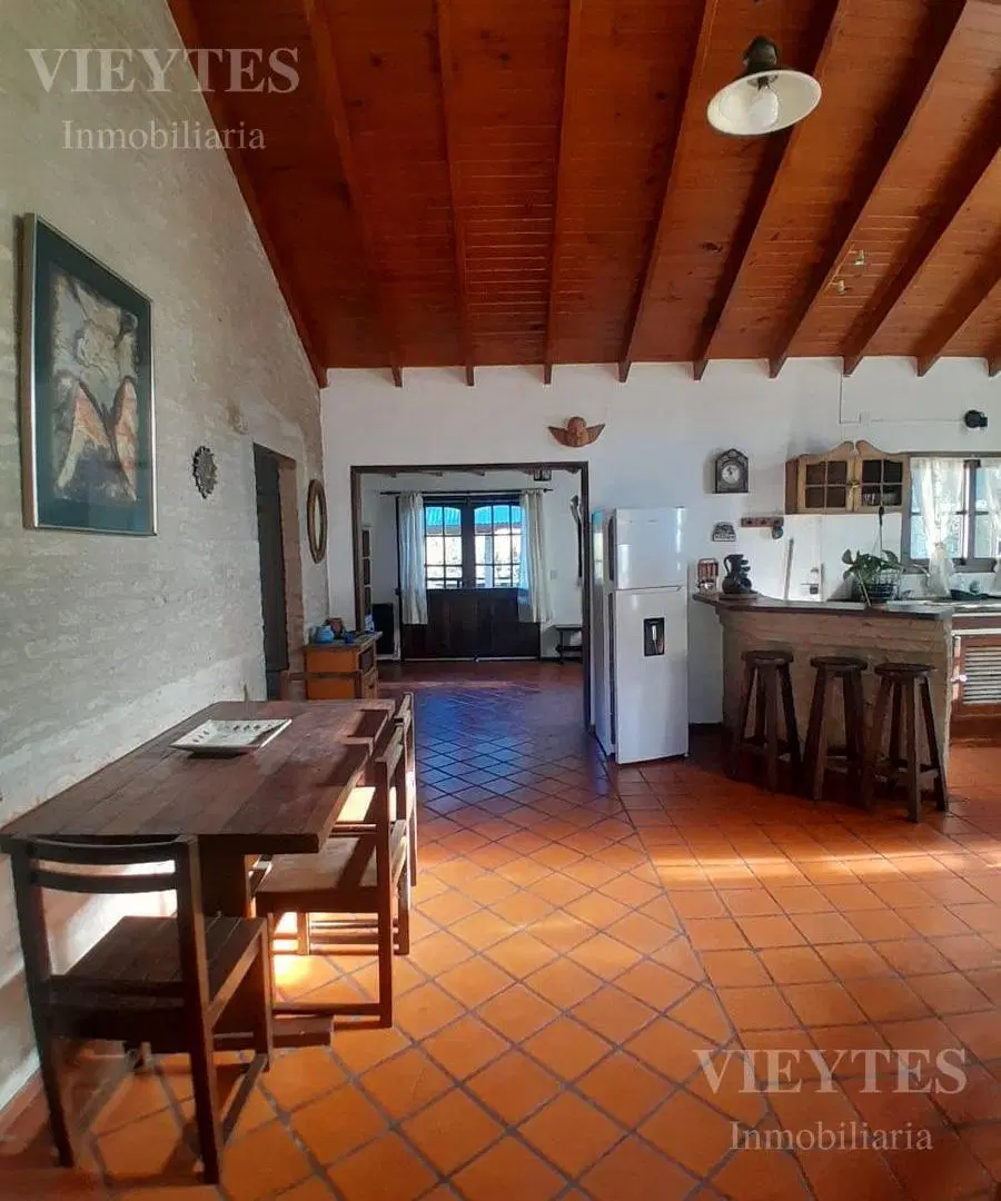 Casa en Barrio El Cazador 4