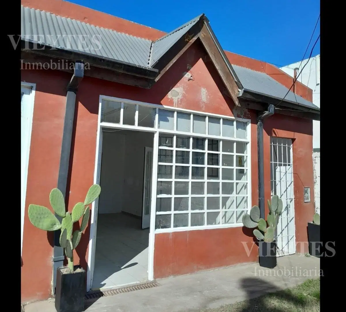 Local en Belen De Escobar 3
