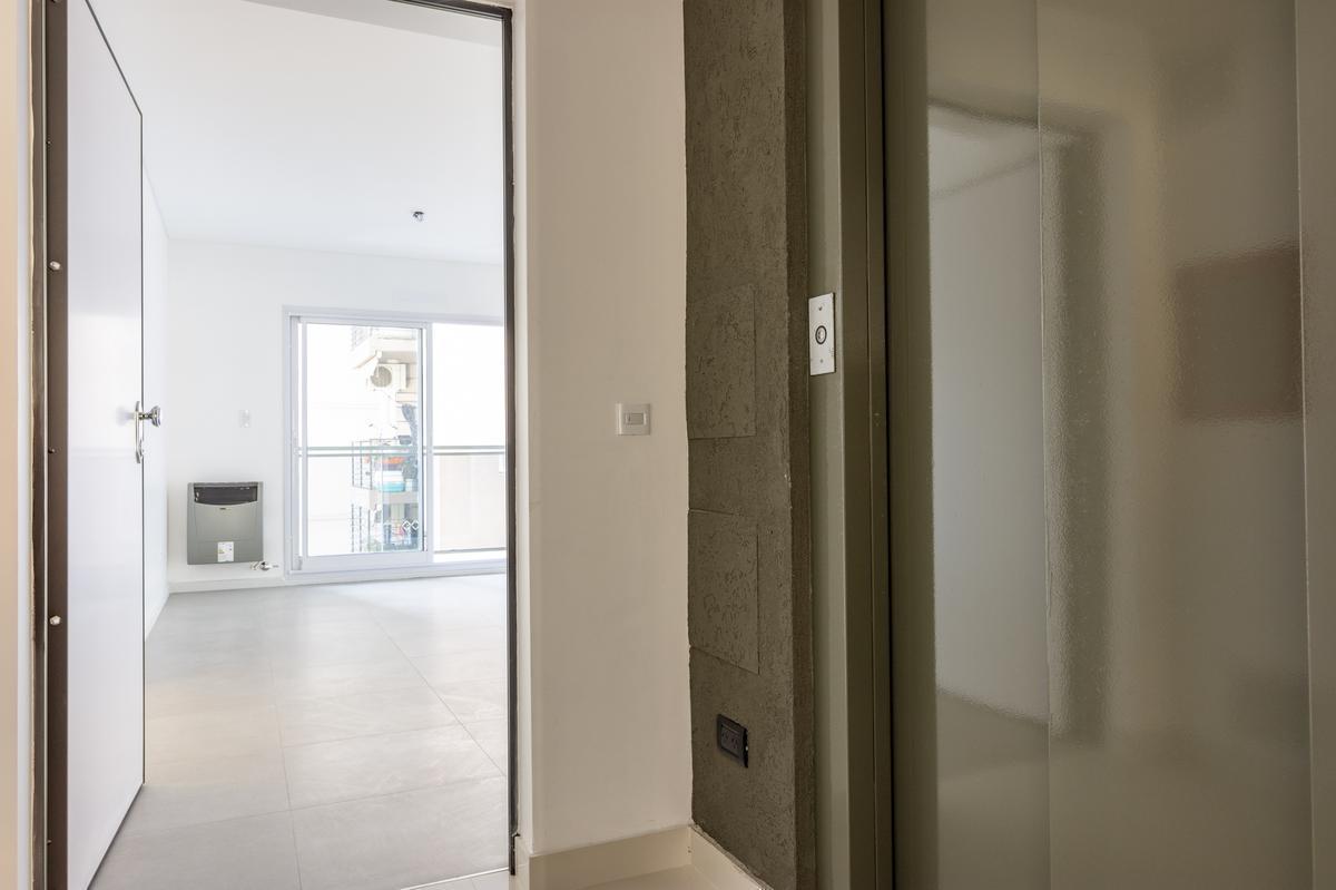 Neuquen 2019 Local Comercial Flores Caballito Plaza Irlanda Venta