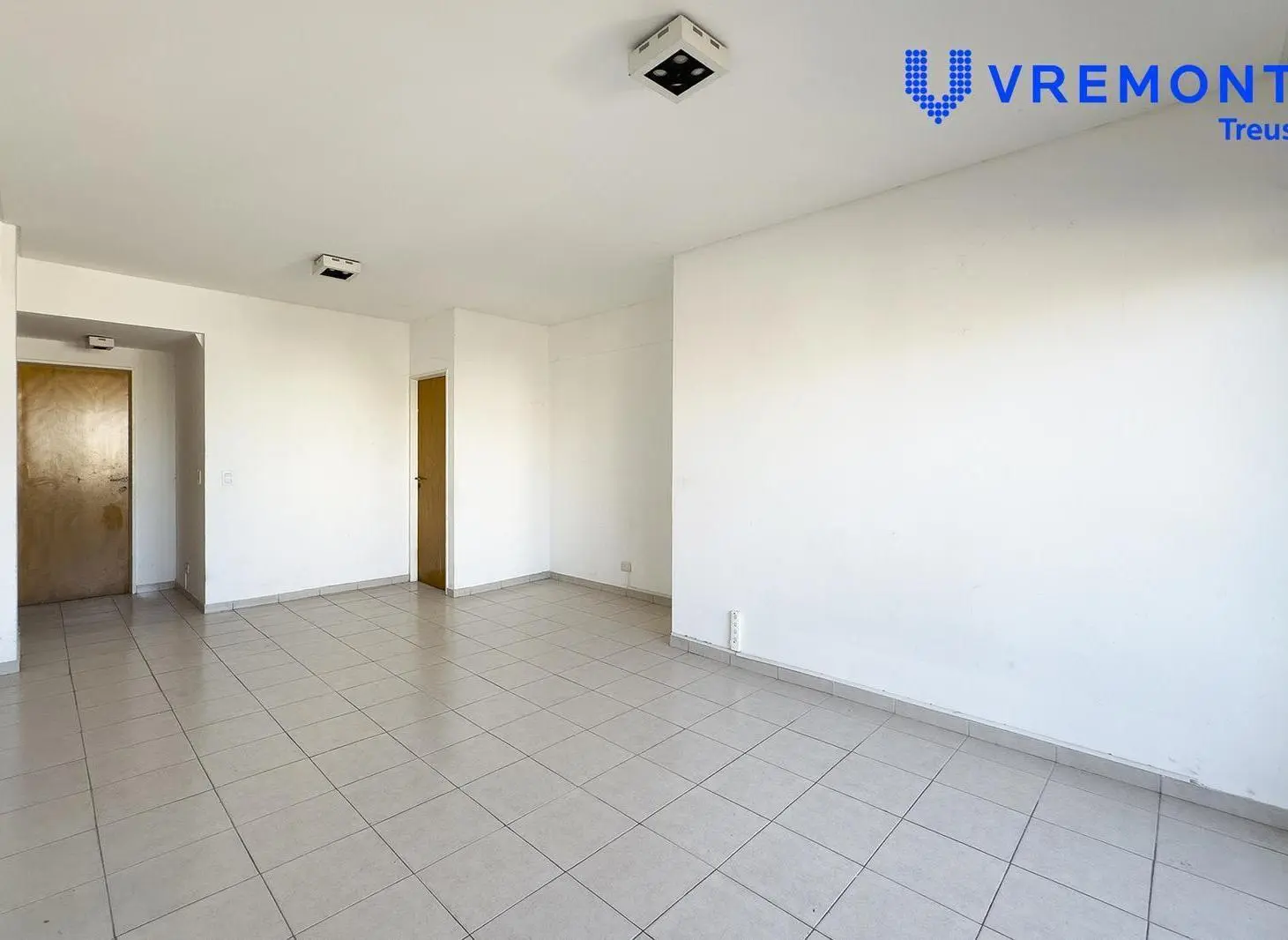 San Isidro Labrador 4040 3 Ambientes Dependencia Cochera Baulera Núñez Departamento en VENTA- 5