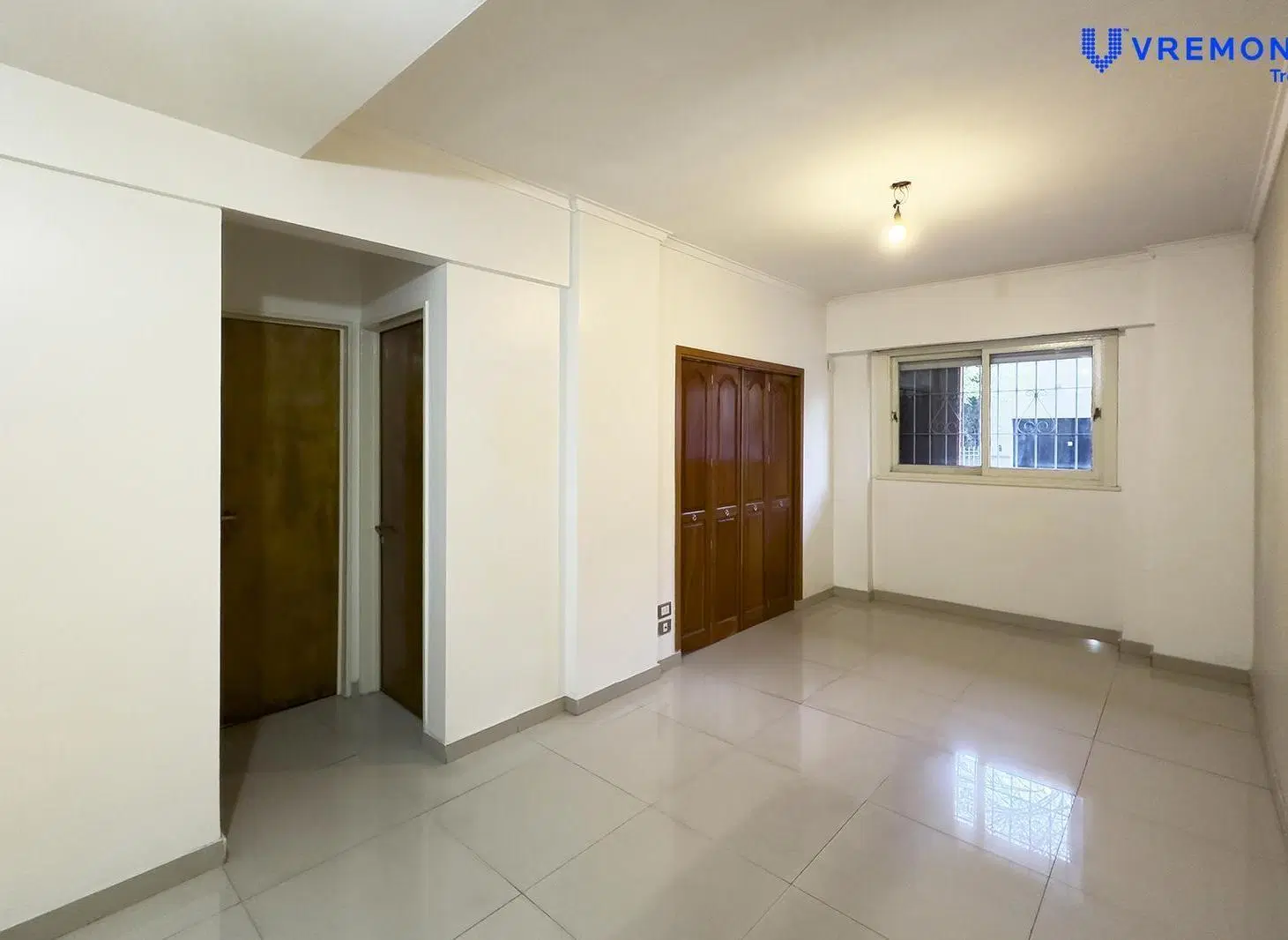 Valle 900 Departamento 3 Ambientes con Patio en PB Caballito Sur Venta 3