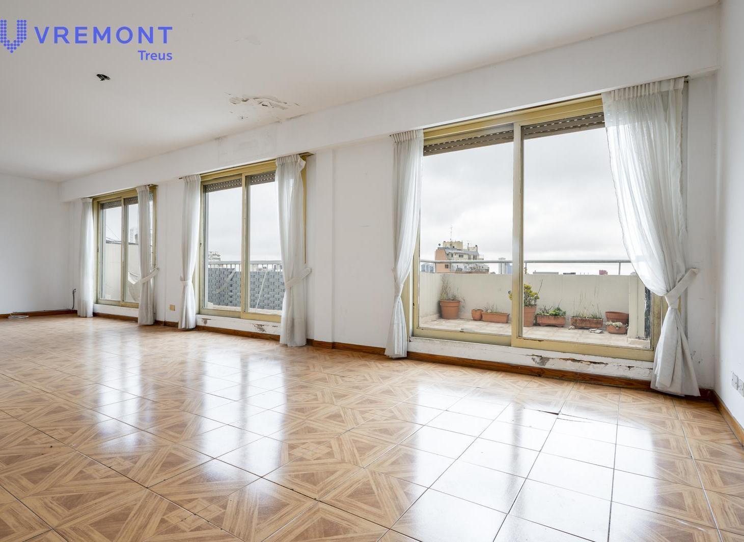 San Isidro Labrador 4040 4 Ambientes Dependencia Baulera Cochera Venta