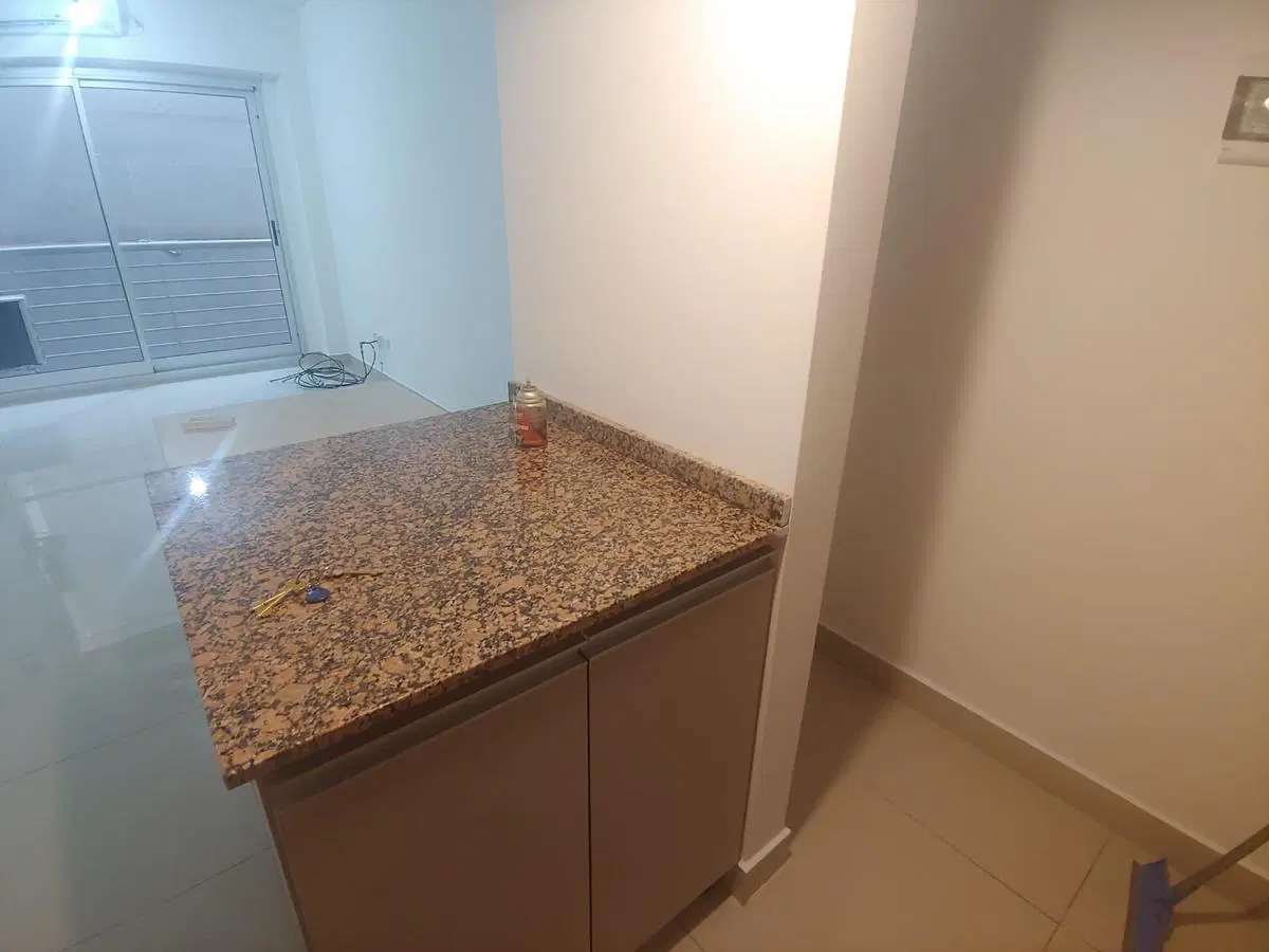 Rio de Janeiro 600 Monoambiente con balcón en Zona Parque Centenario 5