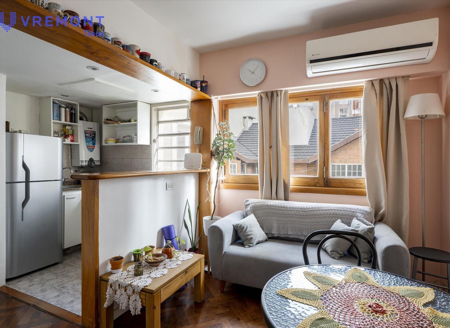 Foto de Bogotá 300 Venta Departamento 2 Ambientes Muy Luminoso Caballito, imagen 1