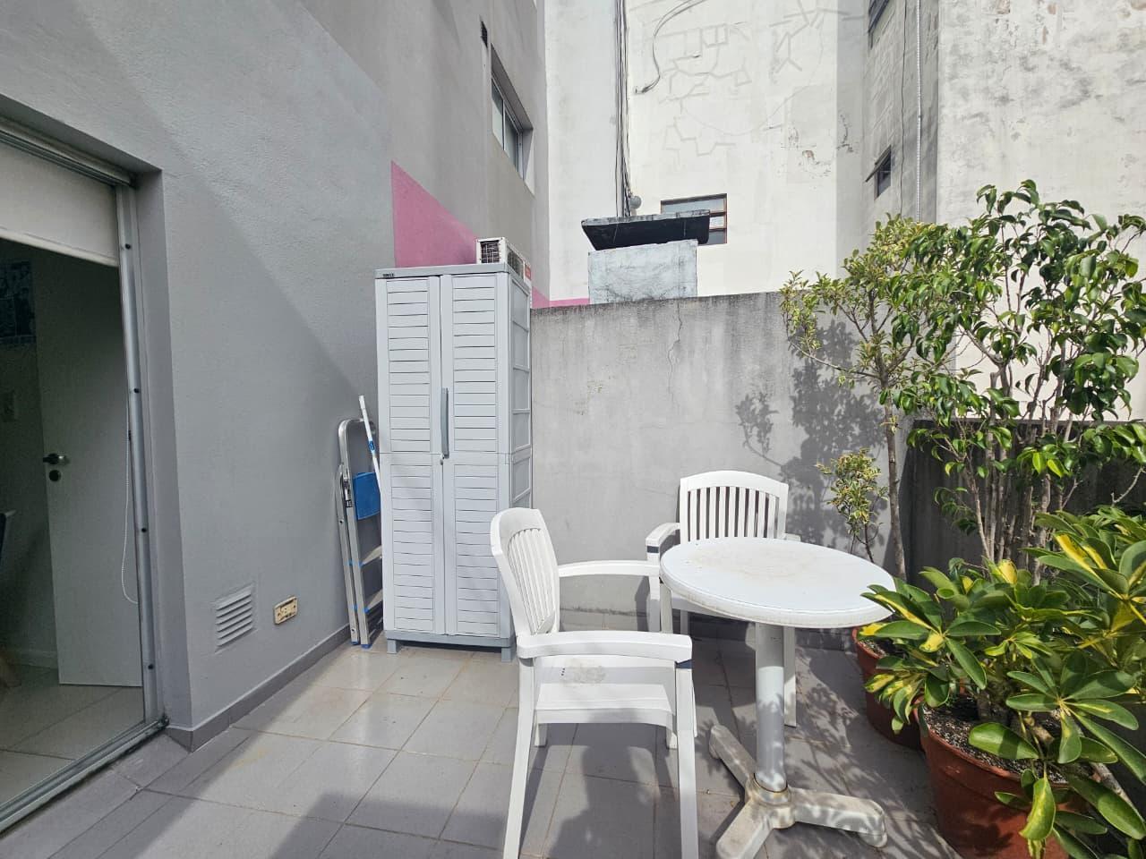 Foto de Drago 300 Departamento 1 Ambiente con Terraza con Parrilla Villa Crespo, imagen 2