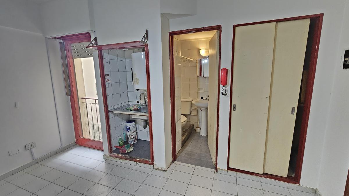 Monoambiente en Villa Crespo con Balcón Frances - Excelente Zona 5