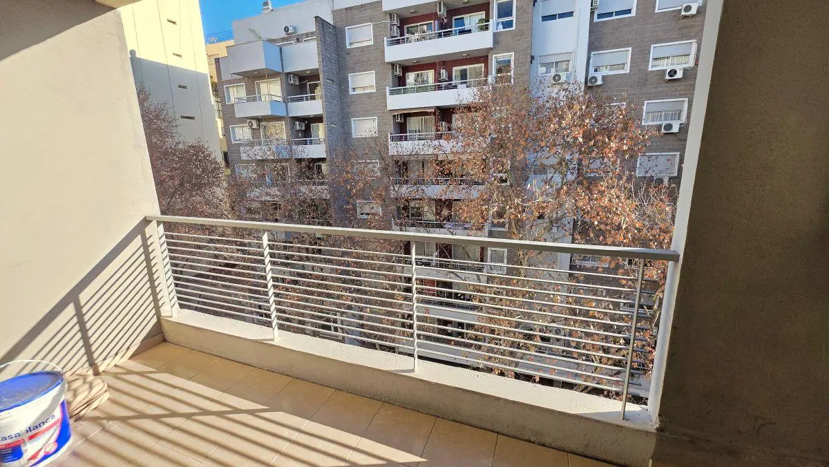 Luminoso 2 ambientes con balcon en Caballito 8
